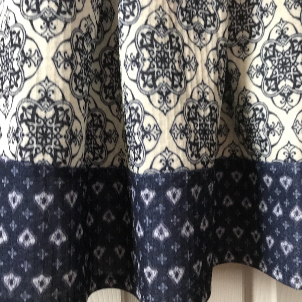 Patterned Short Summer Dress Size M - Picture 3 of 6